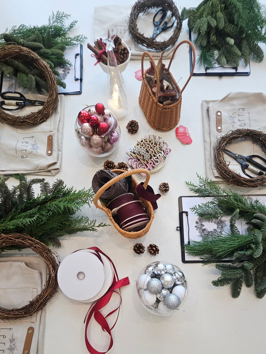 Christmas Workshop - Fresh Pine Christmas Wreath