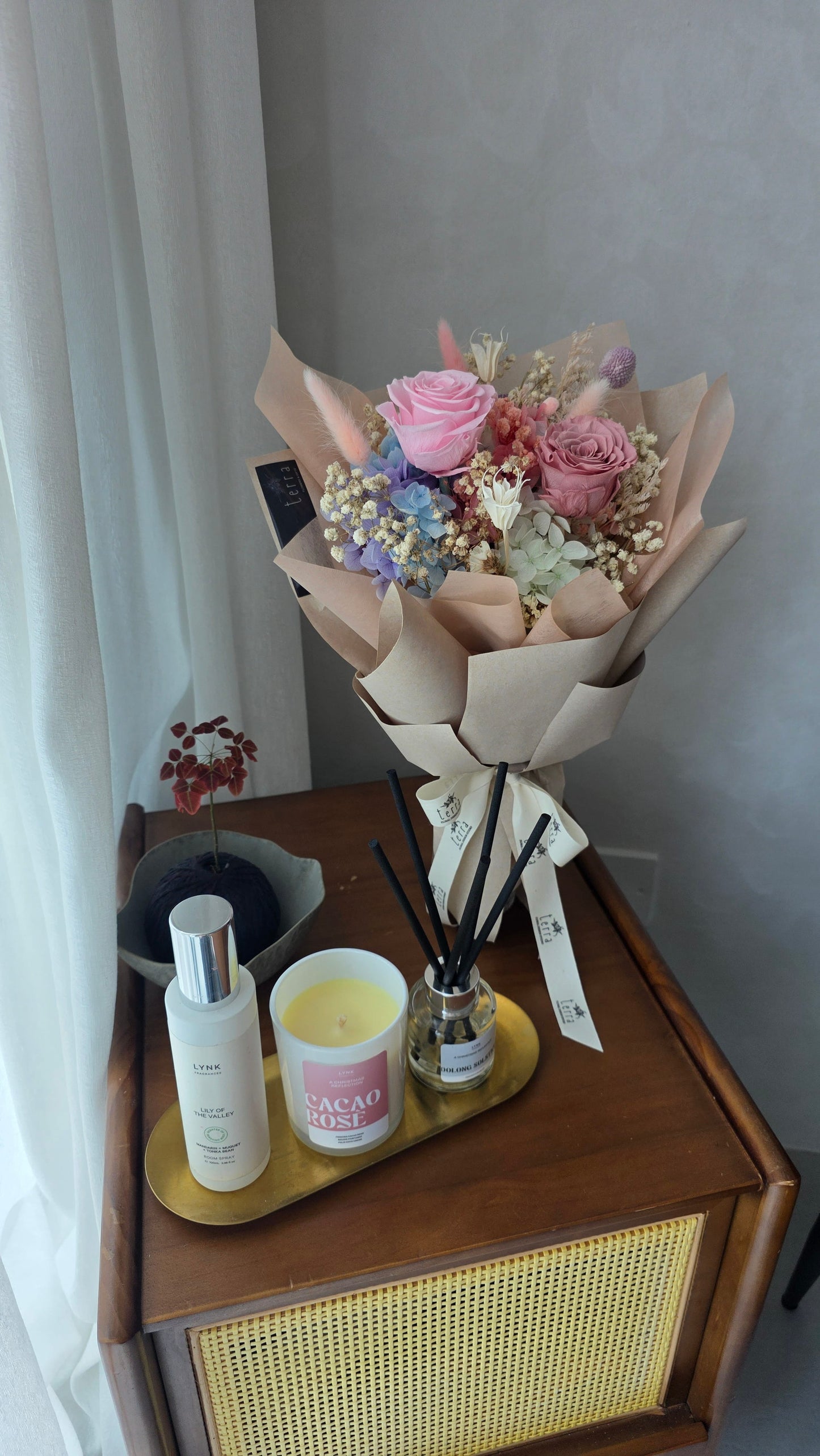 Vday26: Pastel Preserved Roses Bouquet