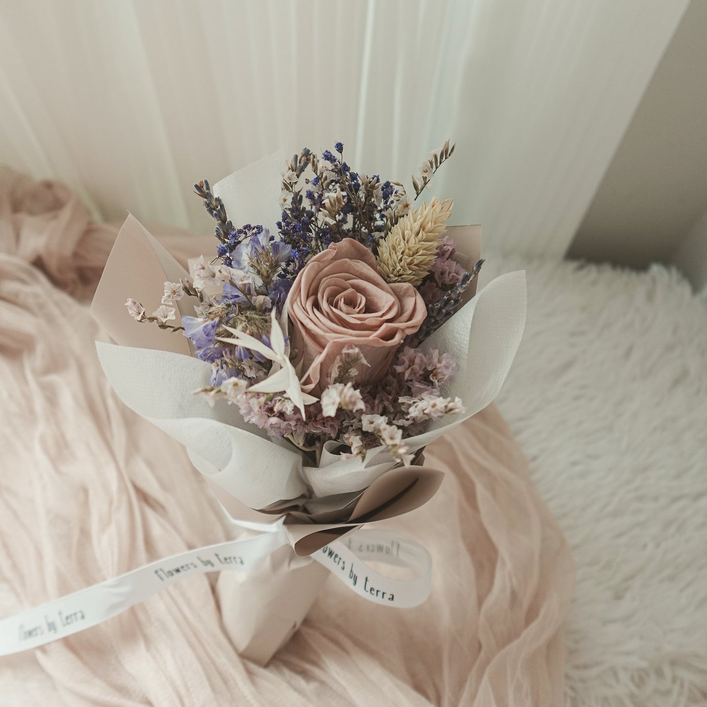 Preserved Single Rose Dusty Pink