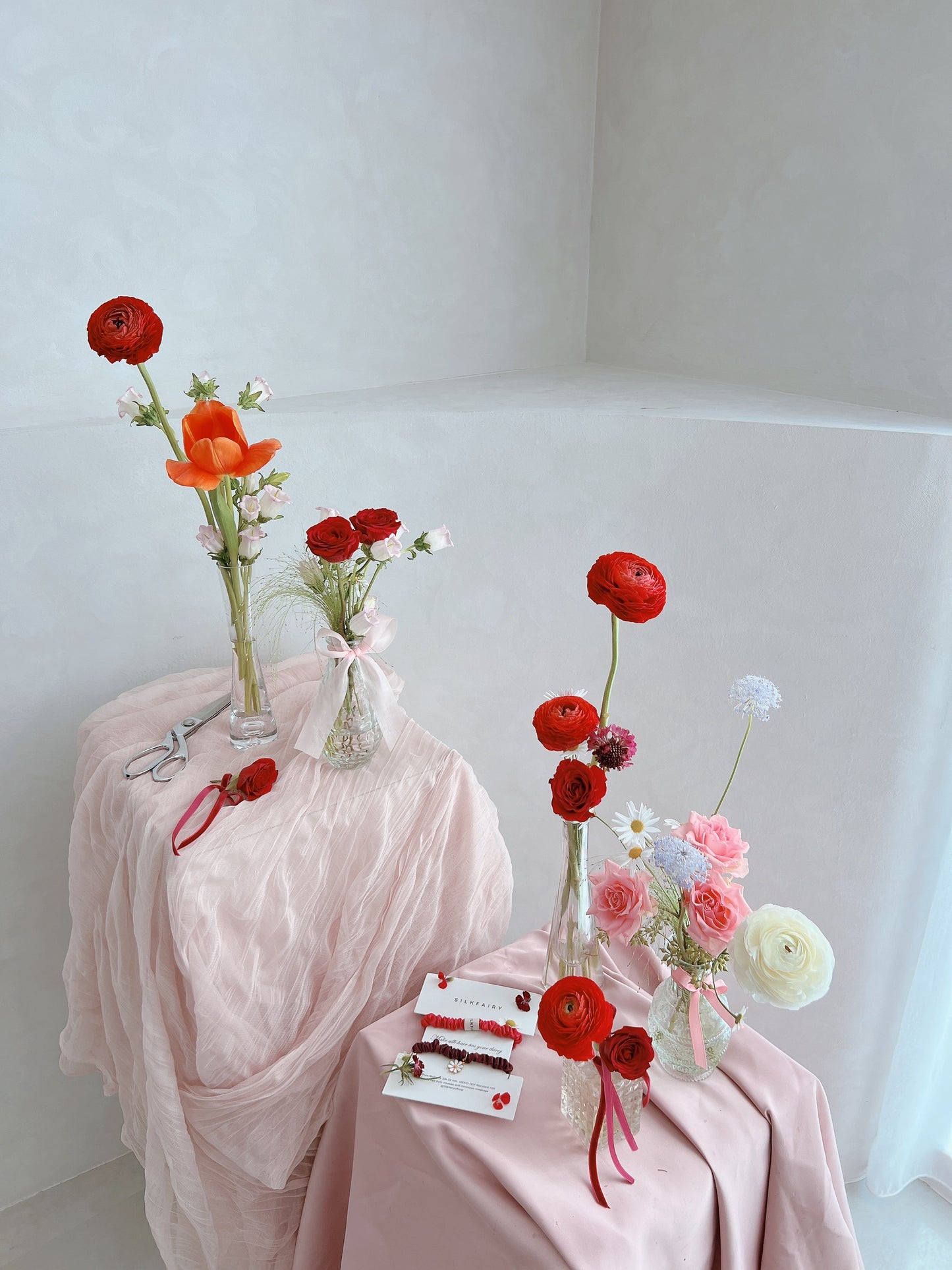 Galentine's Besties Party: Bud Vase Workshop