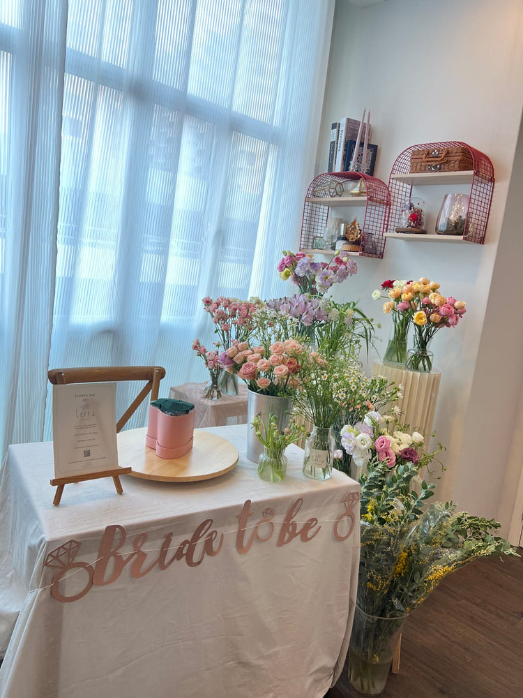 Private Workshops - Celebrate with Flowers