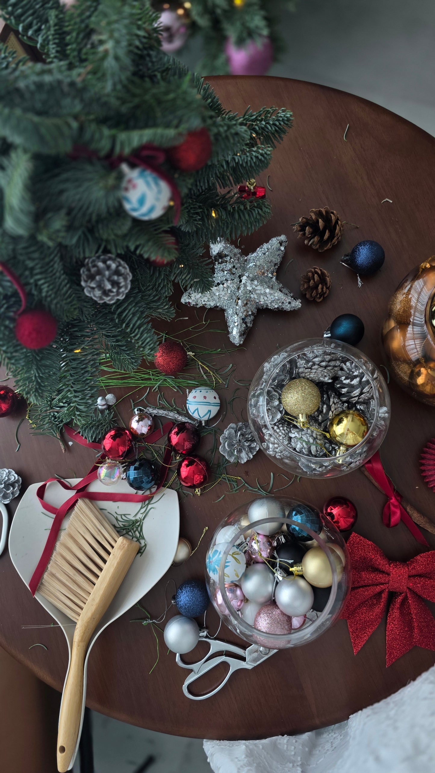 Christmas Workshop - Fresh Pine Tabletop Christmas Tree